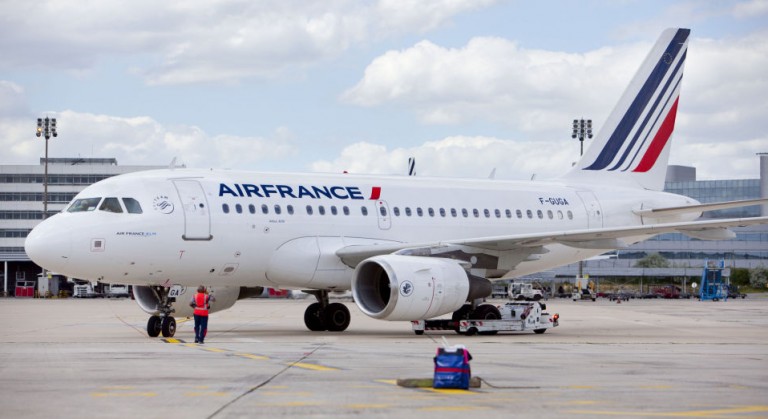 Airbus A318 van Air France op de luchthaven (Bron: Air France)