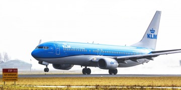 KLM 737