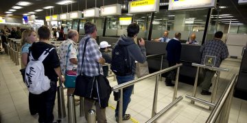 zomertips voor Schiphol marechaussee