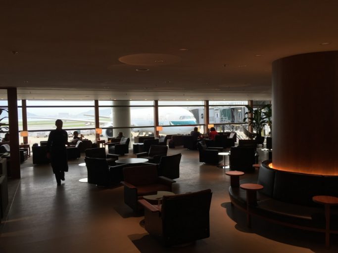 Cathay Pacific The Pier Business Class Lounge