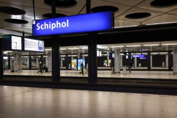 leeg-schiphol