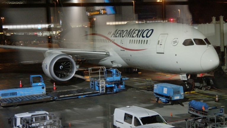 Aeromexico 787