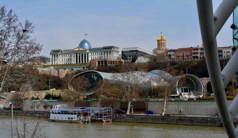 Tbilisi, Georgie, Kutaisi, stedentrip