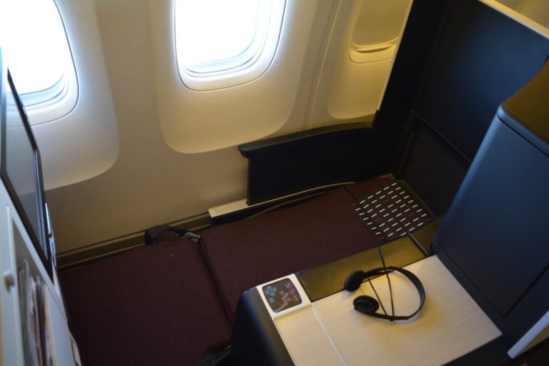 Japan Airlines, review, business class, Boeing 767, JAL Sky suite II, JAL Sky suite 2