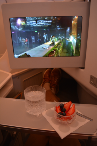 Finnair, business class, lounge, Airbus A350, Helsinki, Shanghai