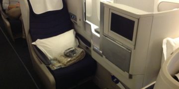 British Airways, Oneworld, British Airways ervaringen, Club World, Dubai, Review British Airways, British Airways catering, Business Class, Londen-Heatrow, Upgrade