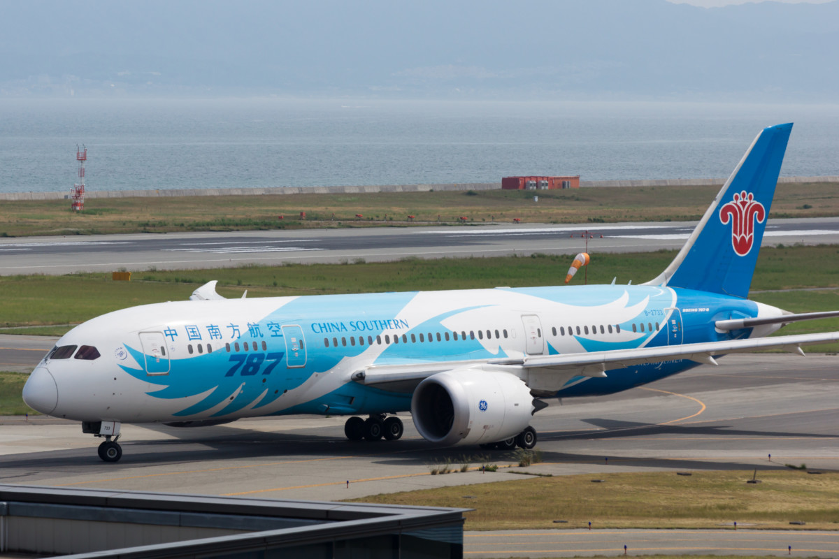 China southern airlines самолеты. Airbus a350-900 china southern airlines. China southern airlines («китайские южные авиалинии»). China southern airlines boeing-777. китайские южные авиалинии (china southern airlines) китай.