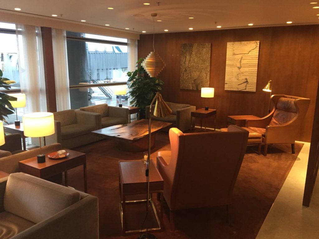 Cathay Pacific The Pier First Class Lounge