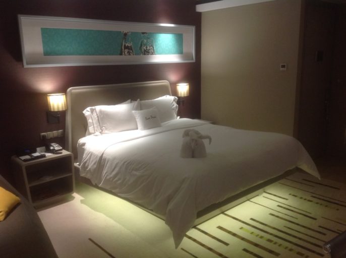 Kingsizebed, Hilton, Jakarta, lichtdecoratie