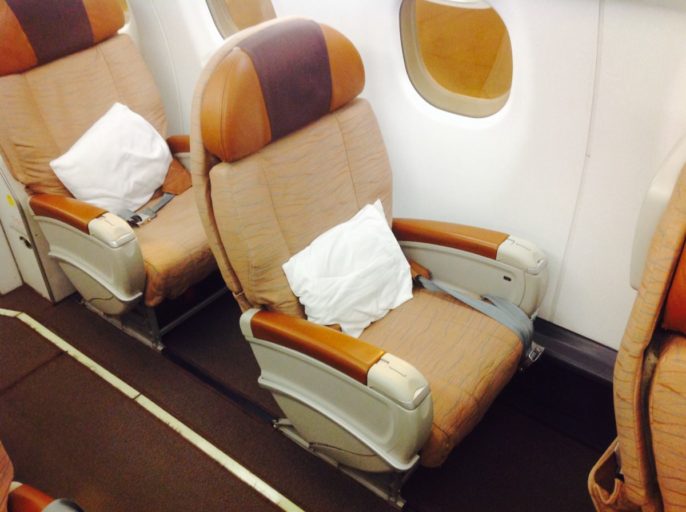 Business Class, Oman Air, Embrear