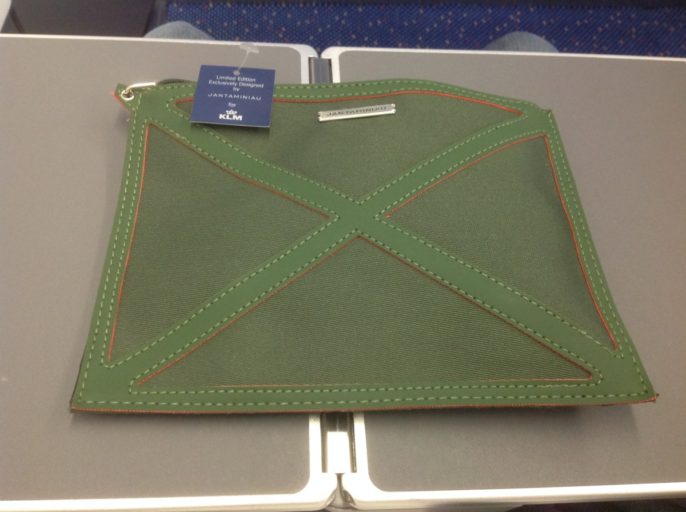 Amenity kit, klm