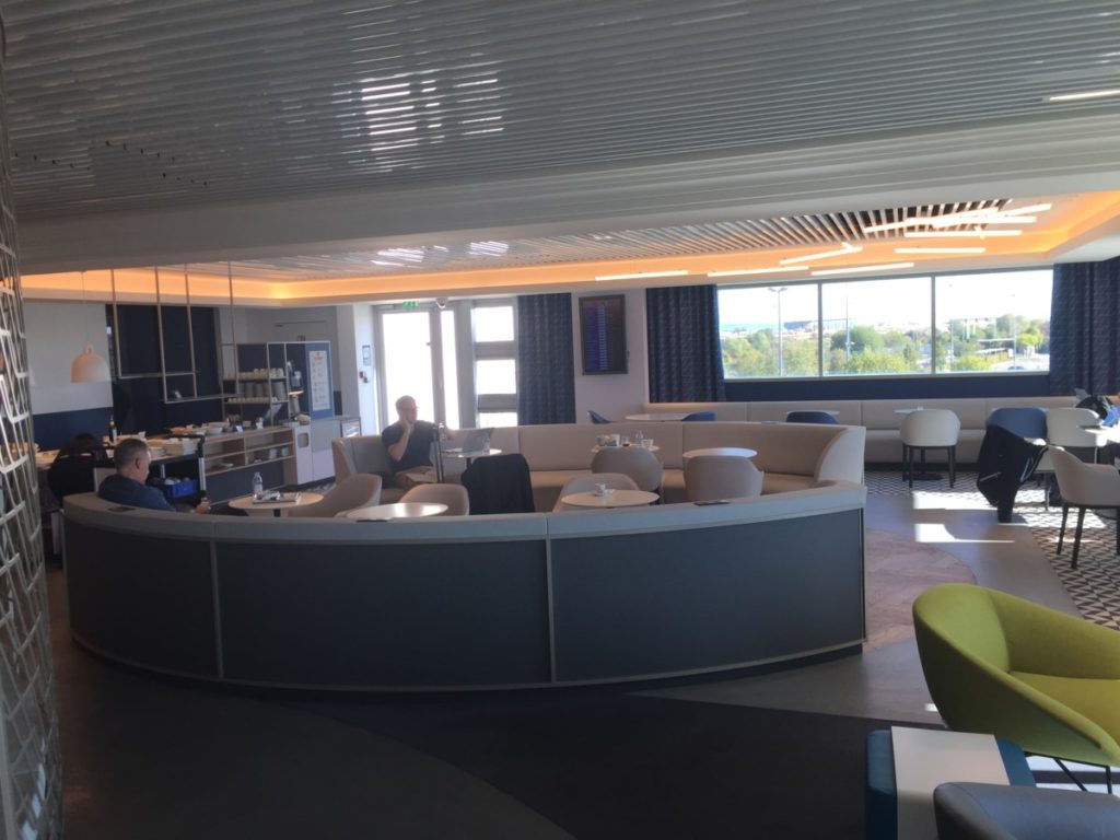 Air France lounge Charles de Gaulle 2G