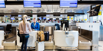 schiphol check in