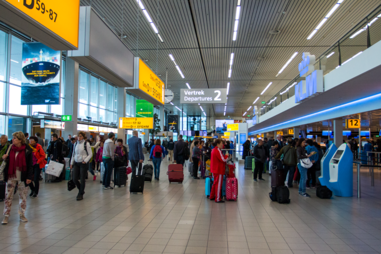 schiphol vertrekhal