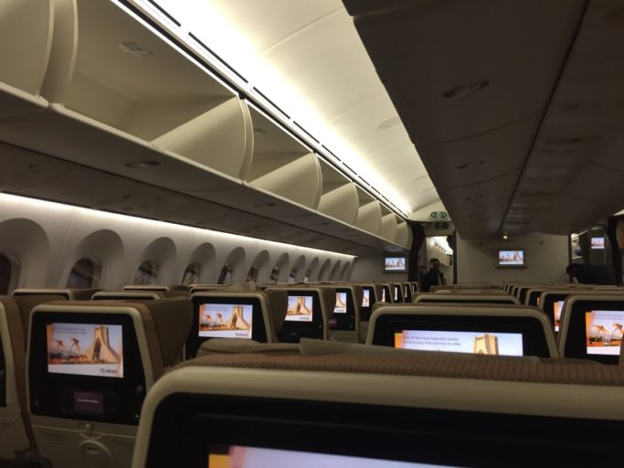 Etihad Economy Class 787 Dreamliner Amsterdam