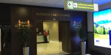 review etihad business class lounge abu dhabi