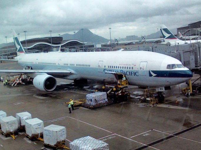 cathay pacific, business class, review, boeing 777