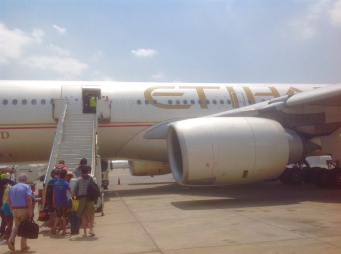 Etihad airways, A340, Cairo, Abu Dhabi