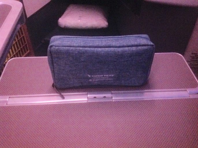 cathay pacific, amenity kit, a330, dubai