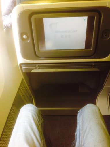 cathay pacific, business class, beenruimte Boeing 777-200