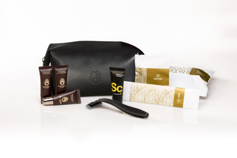 Etihad amenity kit