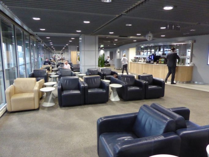 lufthansa business class lounge