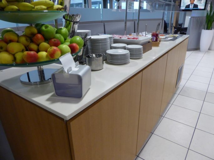 lufthansa business class lounge