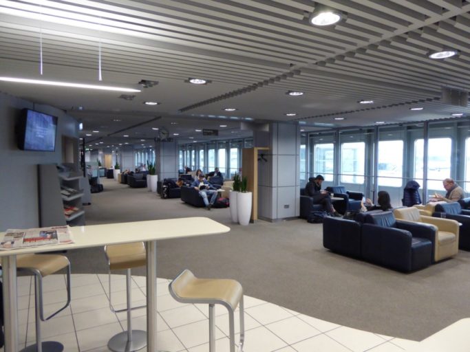 lufthansa business class lounge