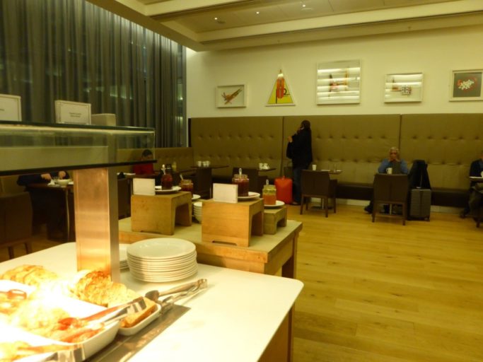 galleries first class lounge