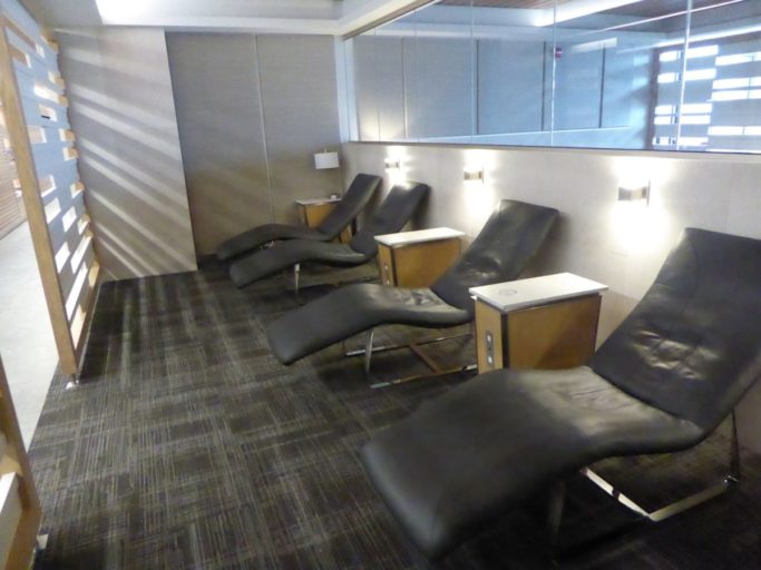 flagship lounge o'hare