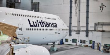 Toestel met nieuwe livery (Bron: Lufthansa)