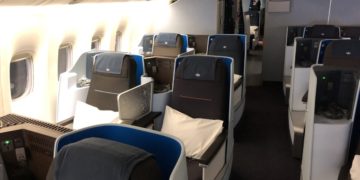 KLM World Business Class Boeing 777 Denpasar Singapore