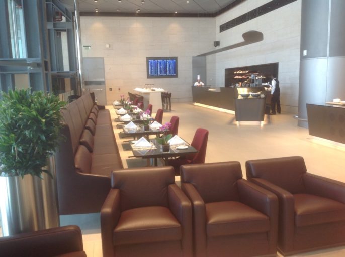 al safwa, lounge, doha, first class, lunch