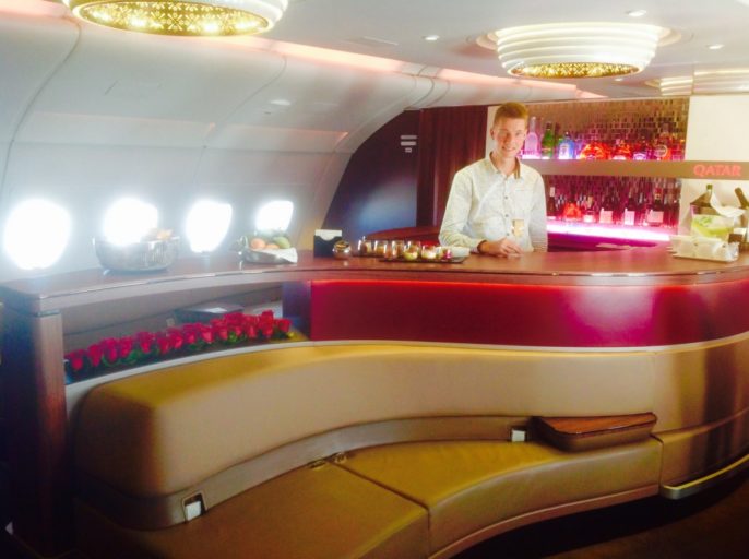 qatar airways, bar, a380