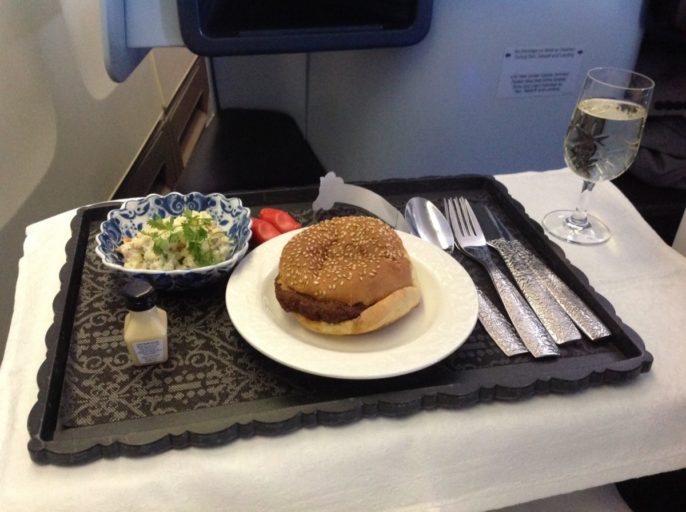 hamburger, klm, business class, paramaribo