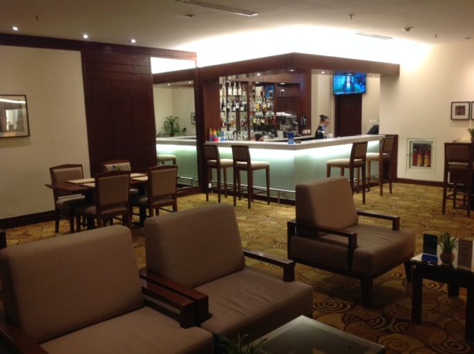 hilton, garden inn, hanoi, restaurant