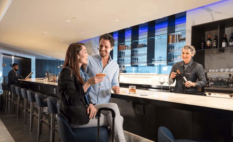 United opent nieuwe Polaris Lounge @ Newark