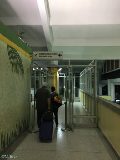 Review - Mombasa Moi International Airport (MBA) & Safari Lounge