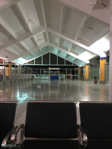 Review - Mombasa Moi International Airport (MBA) & Safari Lounge