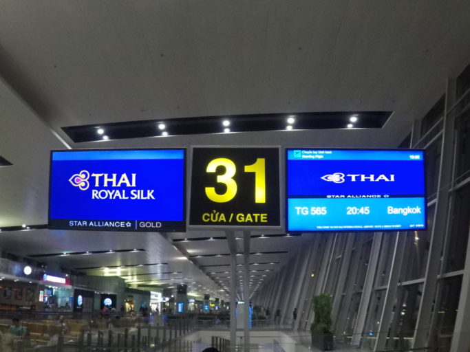 gate, hanoi, thai airways