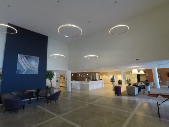 lobby, hilton, garden inn, leiden