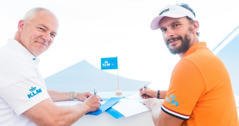 Joost Luiten zal de komende twee edities van het KLM Open weer gesponsord worden door KLM