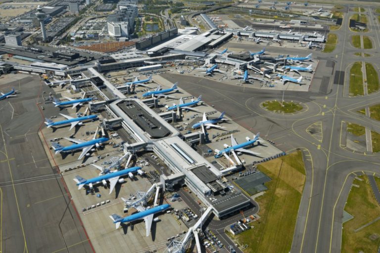 Schiphol investeert in nieuwe kanalen om te communiceren