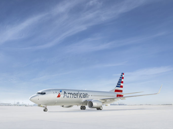 Los Angeles (LAX) is een van de grotere luchthavens in het zuiden van Amerika. American Airlines is een van de grootste maatschappijen die vanaf deze luchthaven vliegt. Om de groei, maar ook de reis te vergroten en versoepelen gaan de twee nu Terminal 4 en 5 verbouwen.