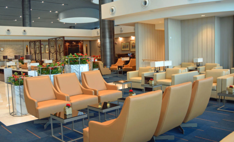 Emirates opent nieuwe lounge op Rome Airport