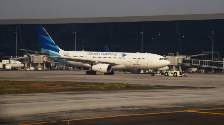 Review - Garuda Indonesia Melbourne - Bali Denpasar Economy Airbus A330