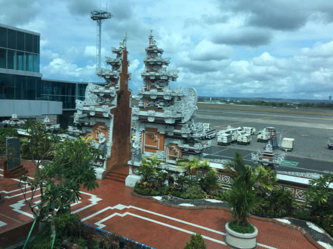 Review - Garuda Indonesia Domestic Lounge Bali Denpasar Airport