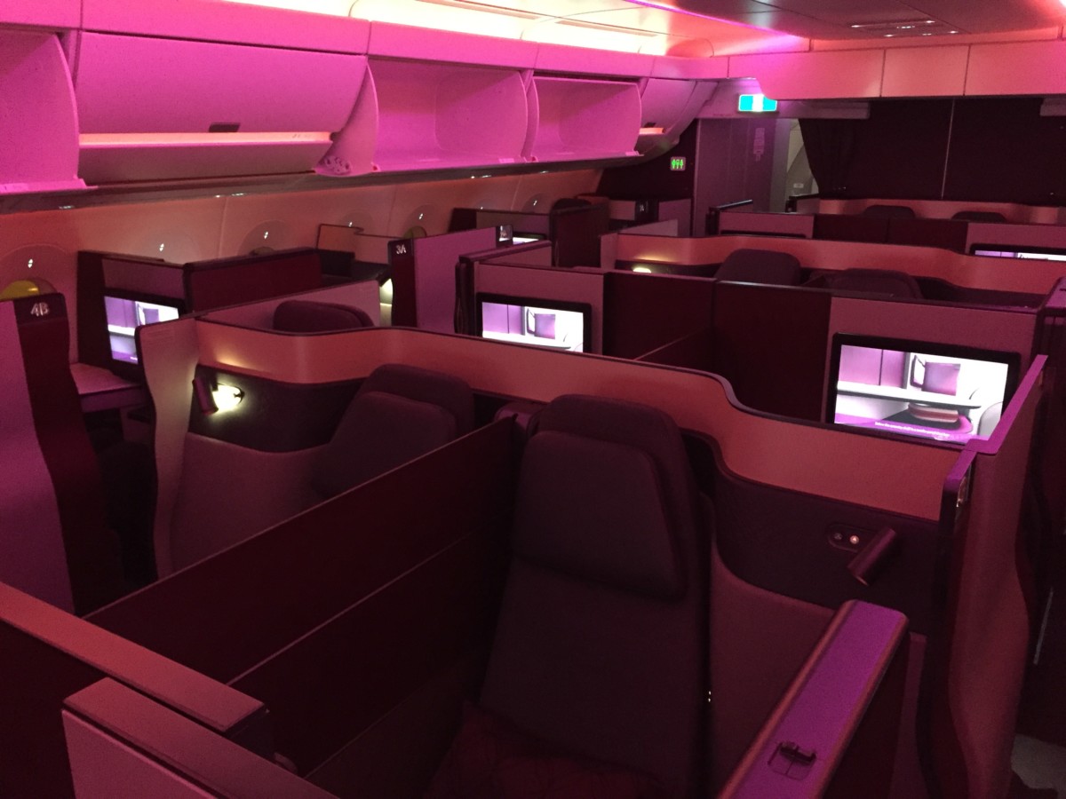 Qatar Airways QSuite A350-1000