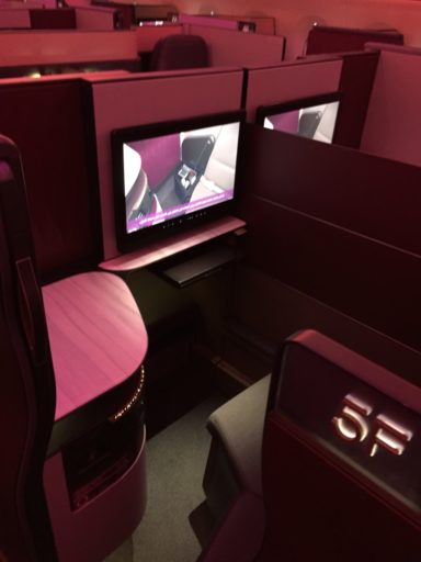 Qatar Airways QSuite A350-1000