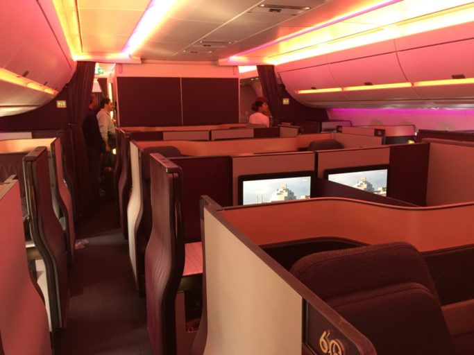 Qatar Airways QSuite A350-1000